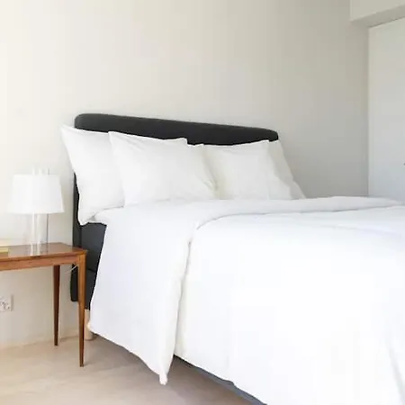 Stylish New 1br In Aurinkolahti